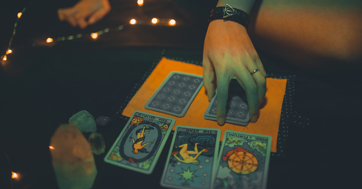 How to Understand Marriage Compatibility According to Tarot and Numerology How to Understand Marriage Compatibility According to Tarot and Numerology